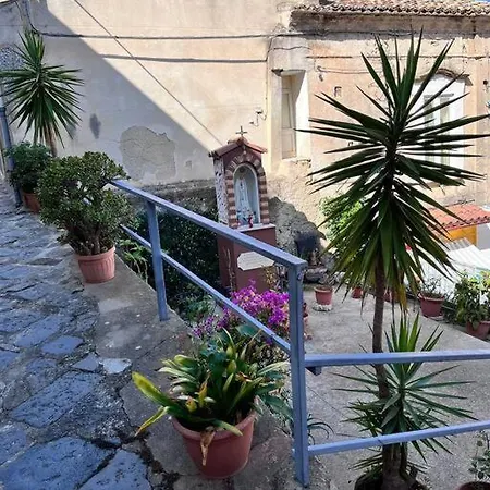 Casa 'da Annunziata' Few Steps From The Sea * Pizzo (Calabria)