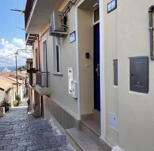 Casa 'da Annunziata' Few Steps From The Sea 公寓 *