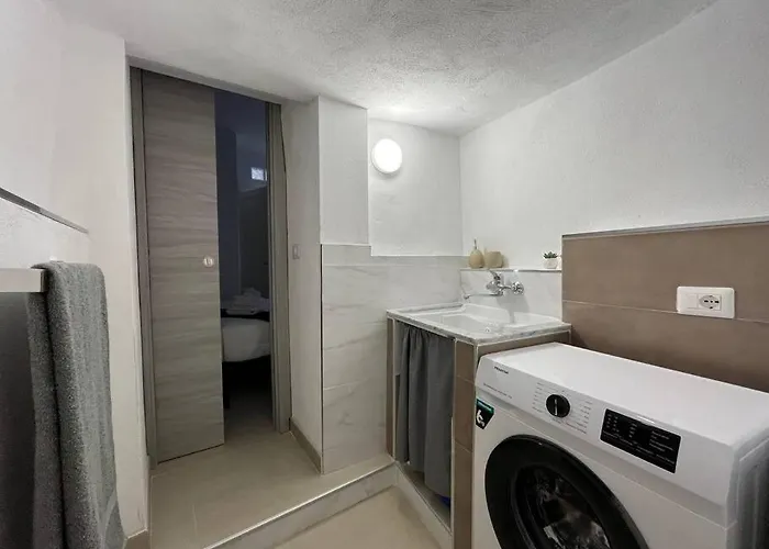 Casa 'da Annunziata' Few Steps From The Sea